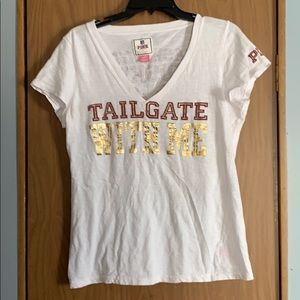 PINK Washington Redskins vneck shirt